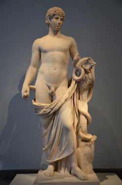domus-aurea2:  sacred child , Antinous                                                               source Flickr