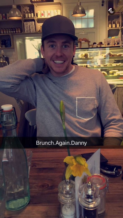 dailymcfly:  Harry’s snapchat story featuring Danny on February 26th, 2016