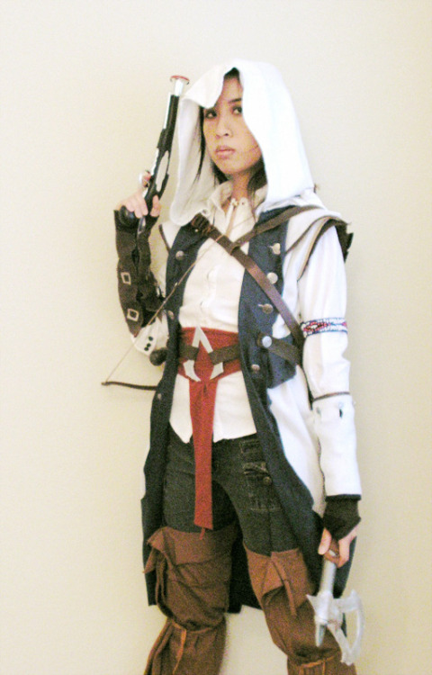 bloody-rose:Cosplay: Connor from Assassin’s Creed 3.This was my cosplay for Project A-kon 24 earlier
