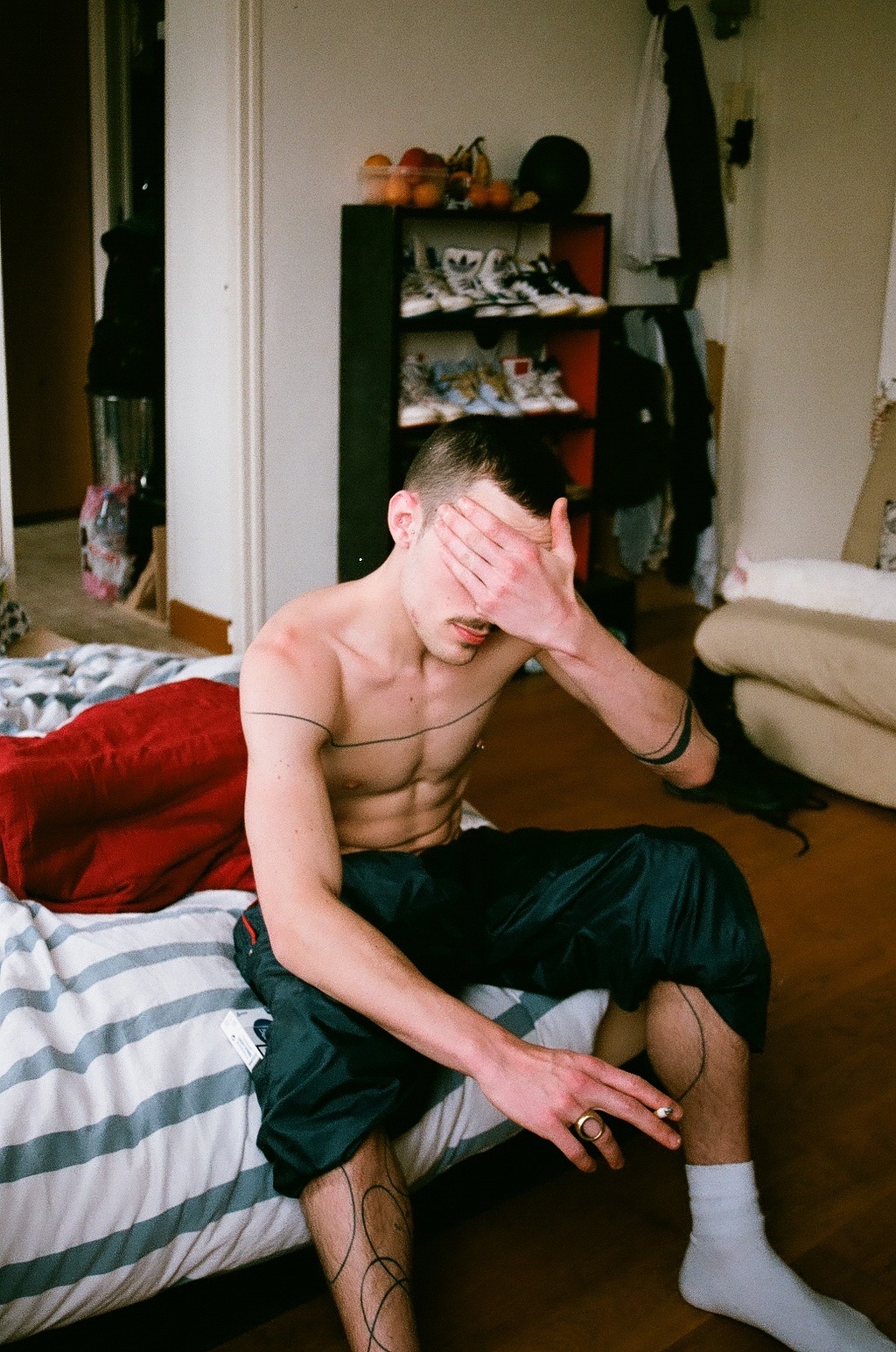 ☯ PLAY WITH YOUR BODY ☯
