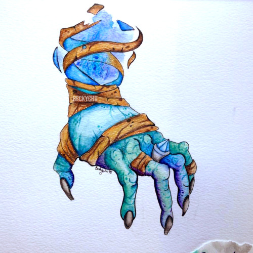 Crawling Claw. My favourite pet from World of Warcraft. (︶▽︶)Final piece and some progress shots for