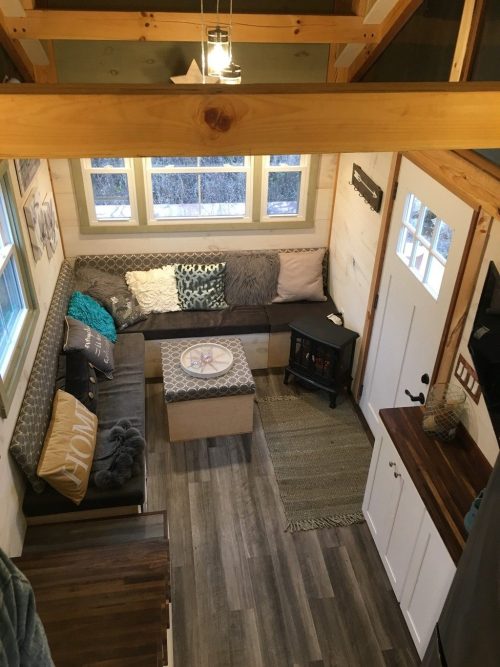 tinyhousetown:  The Creek Cottage (320 sq ft)