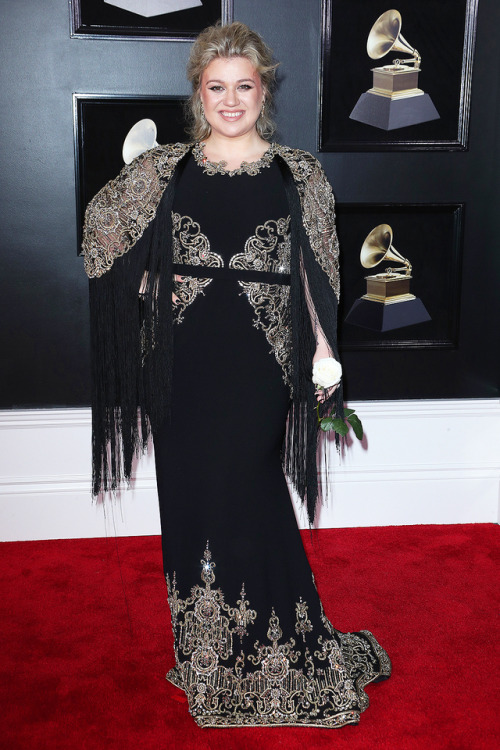 frozenmorningdeew: Kelly Clarkson attends the 60th annual Grammy Awards in New York, 28 Jan 201
