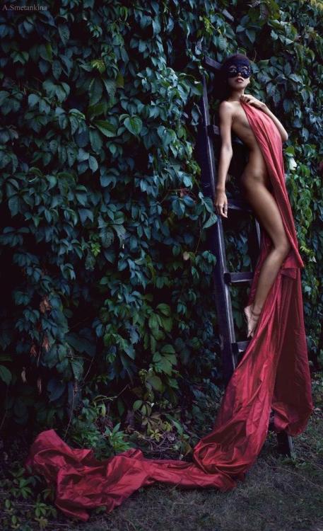 something-eyecatching:Something…