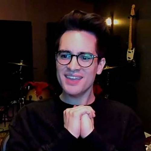 imincloud9: heavenlybrendon: I’m convinced that he’s aging backwards (January 7th, 2019)