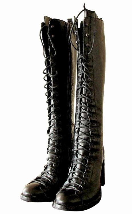 describedgoth:disease:ANN DEMEULEMEESTER “TALON HEEL” BOOTS FW 2008 [ID: A photo of a photo of very 