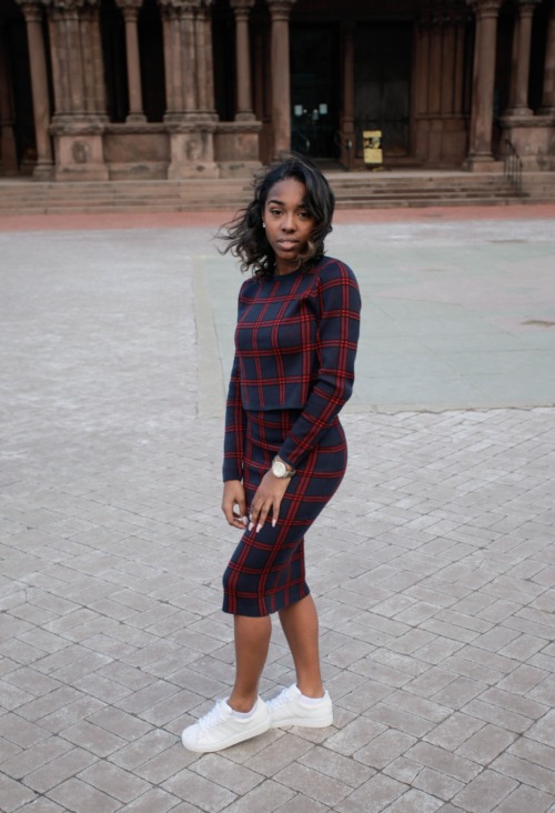 blackandkillingit:  Sandy. Boston. www.virtuessblog.com @saandygee_ 