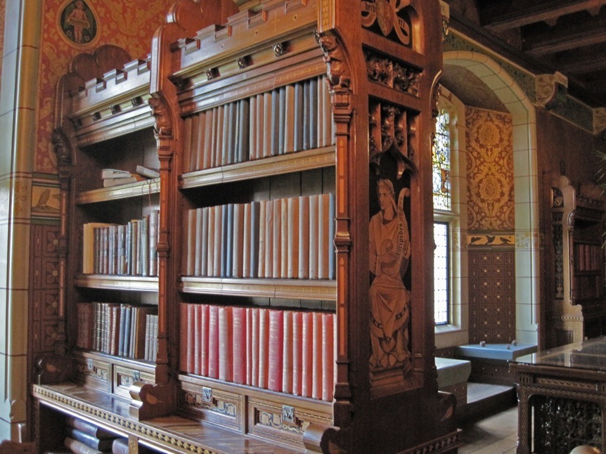 cair–paravel:The library at Cardiff Castle. It occupies the site of the medieval