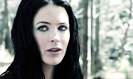 orlandobloom:Yavanna was one of the Aratar and was next to Varda in reverence. She was the elder “si