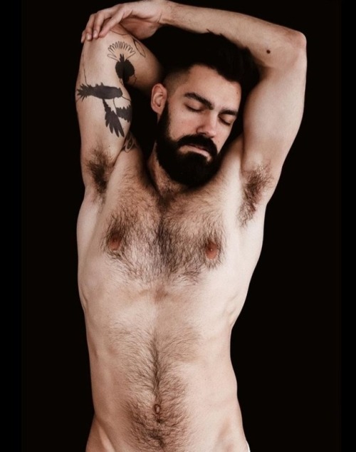 kinky-beards:Kinky Beards Every Day Since 2015.