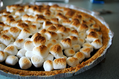 jahatad:  embearassed:  foodluxury:   Love Food? This blog is for you.    well shit