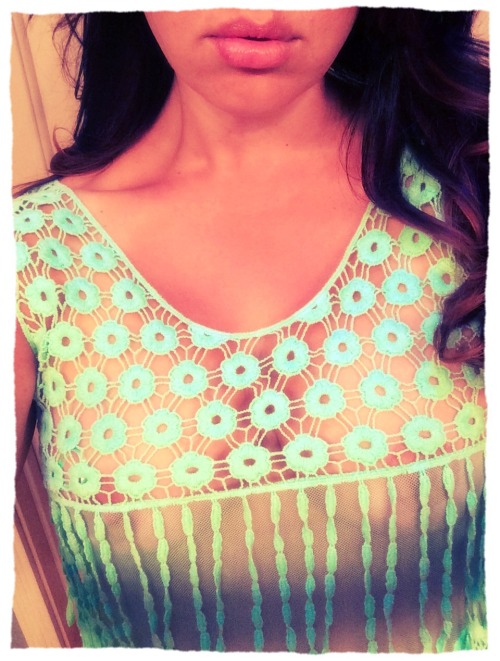 hotlipsandtits:  Hotlipsandtits.tumblr.com