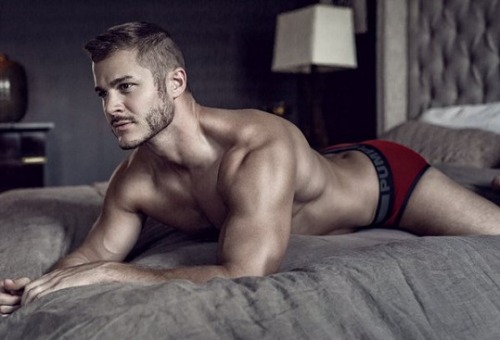 hotfamousmen:  Austin Armacost