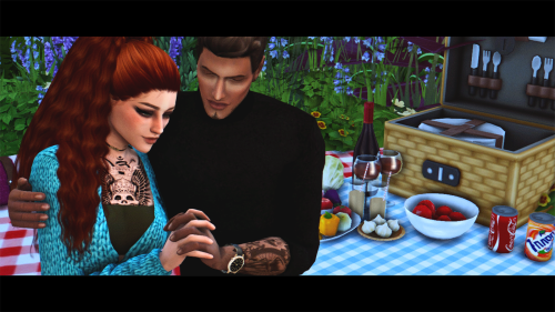 15 Day Sim Couples Challengeoriginal postDay 6 - A picture of your couple relaxed outdoorspose by @k