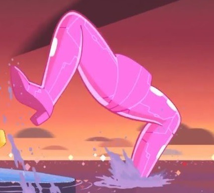 meme-loving-stuck: novatoast:   At first I was a little bothered by how unevenly split the Diamond’s ships are with Pink having an entire lower half, white having a torso and head, while Blue and Yellow just have arms. But thinking on it I think it’s