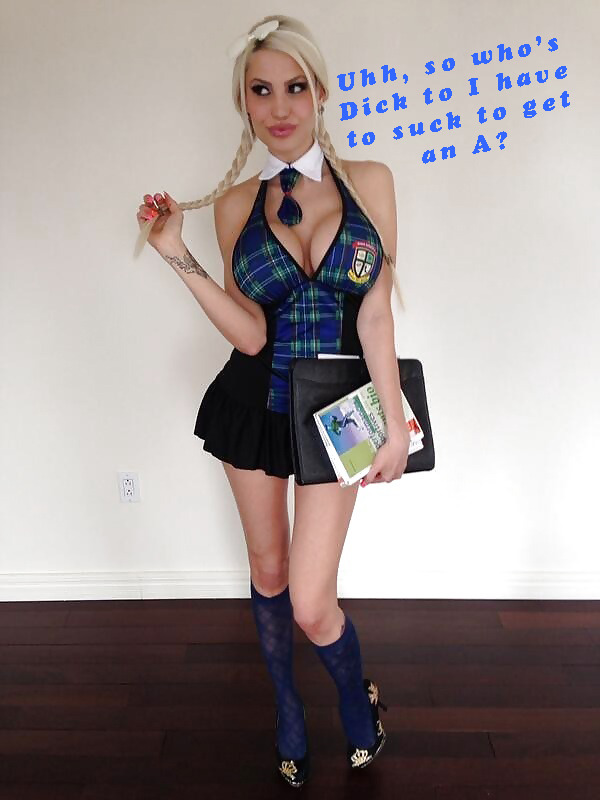 crazyxghost:  dressupnikki:  Follow me at: Nikki’s Play Room  Yus 