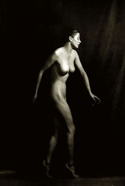  Alfred Cheney Johnston, 1937 