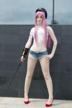 cosplay-paradise:  Poison - Final Fight http://cosplay-paradise.tumblr.com