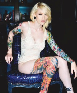 Women with tatoos