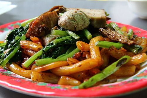 Ugh! Nui xao chay!!! I need to go back to Vietnam for this!