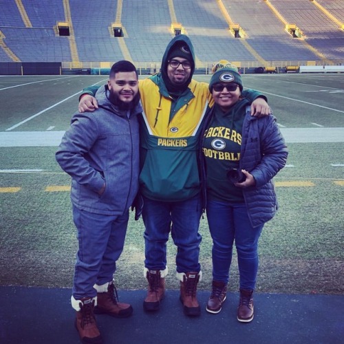 What an experience #GoPackGo 💚💛💚💛💚💛 (at Lambeau Field) https://www.instagram.com/p/BrI5CRuljm4Q-rKogAQVIcdEvbUqQ_UWb75PQ40/?utm_source=ig_tumblr_share&igshid=fv4tod87cd5a