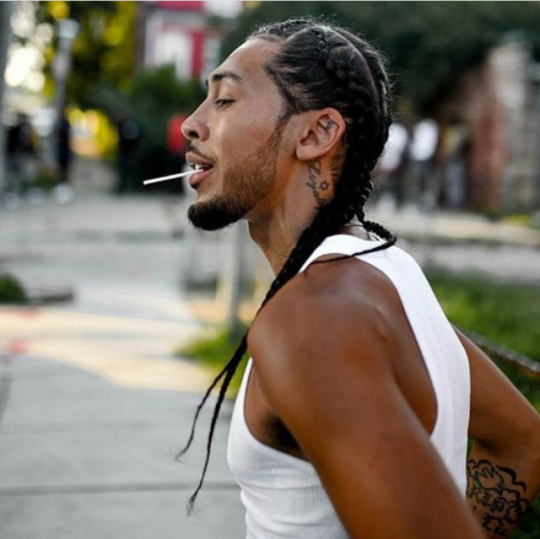 dykluvinbottom:  trealhangman8687:   thereelaccommo86:   thereelaccommo86:                             All fine asf 