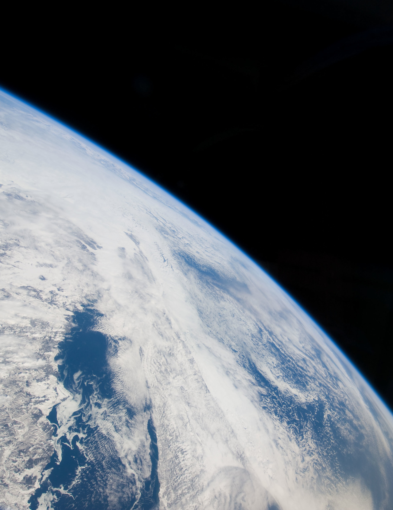humanoidhistory:  The planet Earth, April 6, 2010. (NASA)