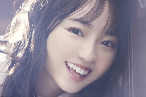 yurnahirate: (欅坂46 駆け上るまで待てない！－番外編－ 今泉佑唯 | HUSTLE PRESS OFFICIAL WEB SITEから) Part-1