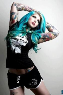 sexyinkedfemales:  (via Miss Mischief Punk F*cking Rock – Tattood Lifestyle Magazine llc) 