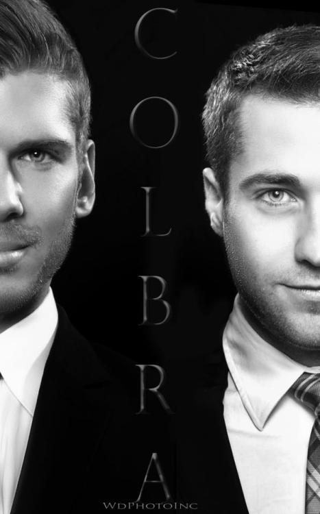 frombeirutwithlove:  fuckyeahcolbymelvin:  Engagement Photos~ Colbra (Colby Melvin and Brandon Brown) Photos by Gabriel Gastelum (preview here) and WDPhototINC.   Omg the superman thing :’((( 