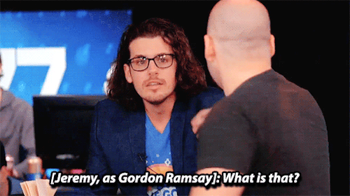 roosterhunter: “[British Accent]: Look at that!!”