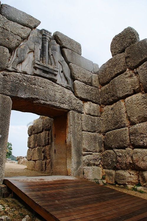 coolartefact:Peloponissos, Mycenae, The Lions Gate to Agamemnon’s palace, Greece Source: img