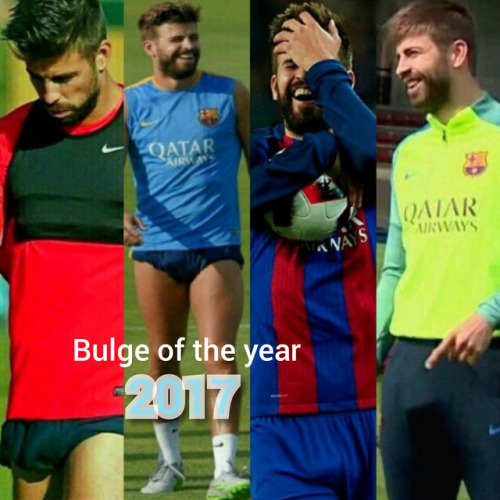 footbulging:  Gerard Piqué Bulge of the year 2017 ♥⚽ Thanks you all for voting & sharing ✌ ツ Now in twitter : @footbulging