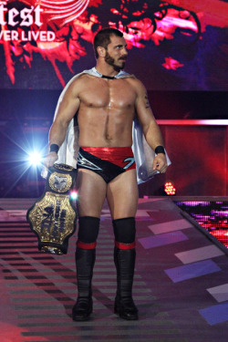 fishbulbsuplex:  Austin Aries