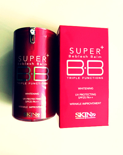 ♥ Skin79 Hot Pink Super+ Beblesh Balm Cream SPF25 PA++ | LaaLaa.ca
♥ A bestselling Skin79 BB cream that provides medium coverage with triple functions for whitening + UVA and UVB sun protection + wrinkle improvement