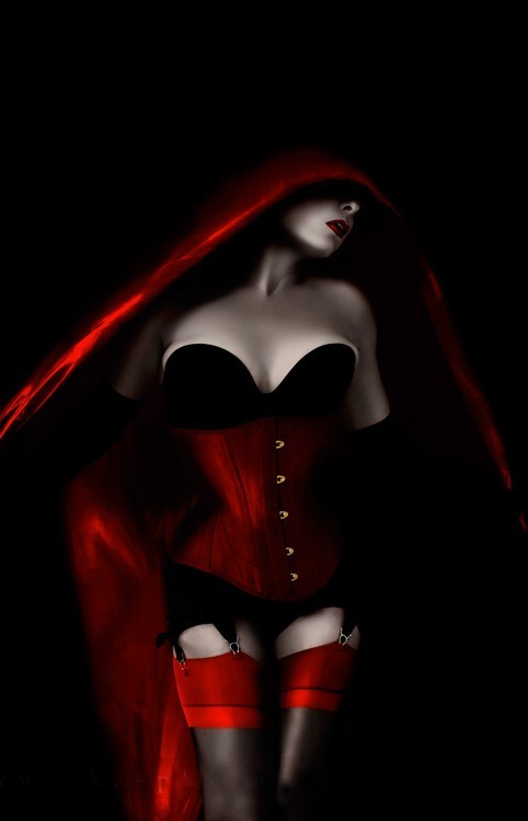 degenerate-lowlife:  by aka photography 