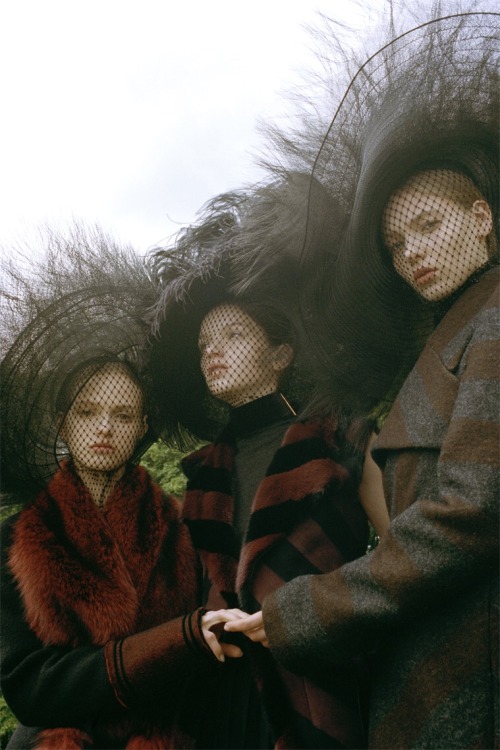 michalpudelka:  I shot editorial for Vogue Japan October issue 2015 , styled by SaraJane Hoare  Aver