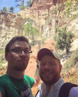 aaronthebondnew:Canyons n shi’. #hikinggays