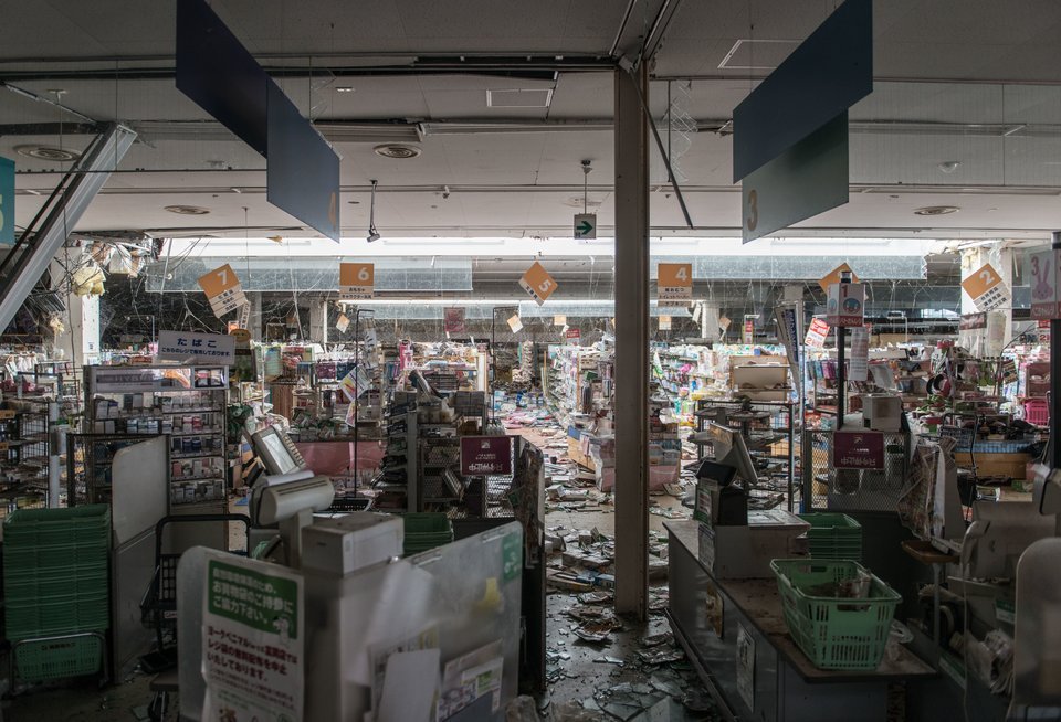 sixpenceee:  Photos Show What’s Left Behind After A Nuclear DisasterOver 160,000