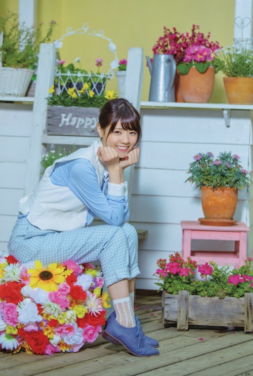 saltuaface:  西野七瀬UTB May 2015BY 赤メガネ大輔