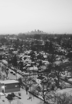 artsandhovercrafts: Minneapolis, as seen from St. Paul