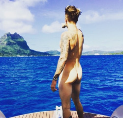 celebritymeat:  Justin Bieber.