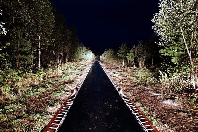  Salto - Fast Track (2012) - A 170-foot long trampoline installed across a Russian