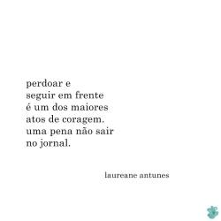 deus-e-poeta:    via Laureane Antunes   