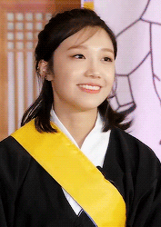 apinkdays:  eunji on my little television for anon ♡  
