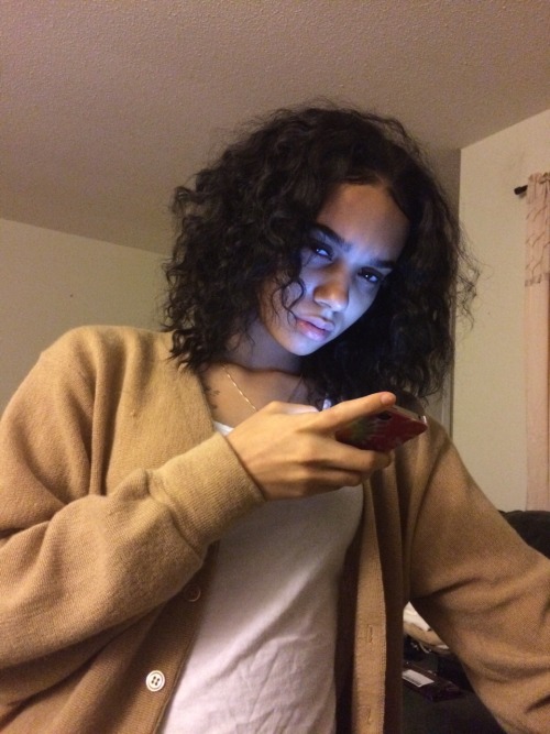iamindyamarie: “Dont take my picture” “But you look cute” “Aii..”
