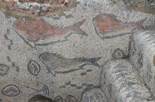 via-appia:Fish mosaics from the Roman ruins in Milreu, Portugal, 4th century