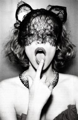 hoodoothatvoodoo:  Ellen Von Unwerth ‘Jessica