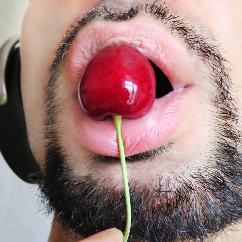 If I Said My Heart Was Beating Loud If I Said I Want Your Body Now Would You Hold It Against Me;) #cherrylips
