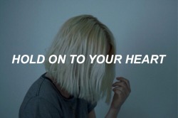 allcapslyhrics:  Do Me A Favour // Arctic Monkeys